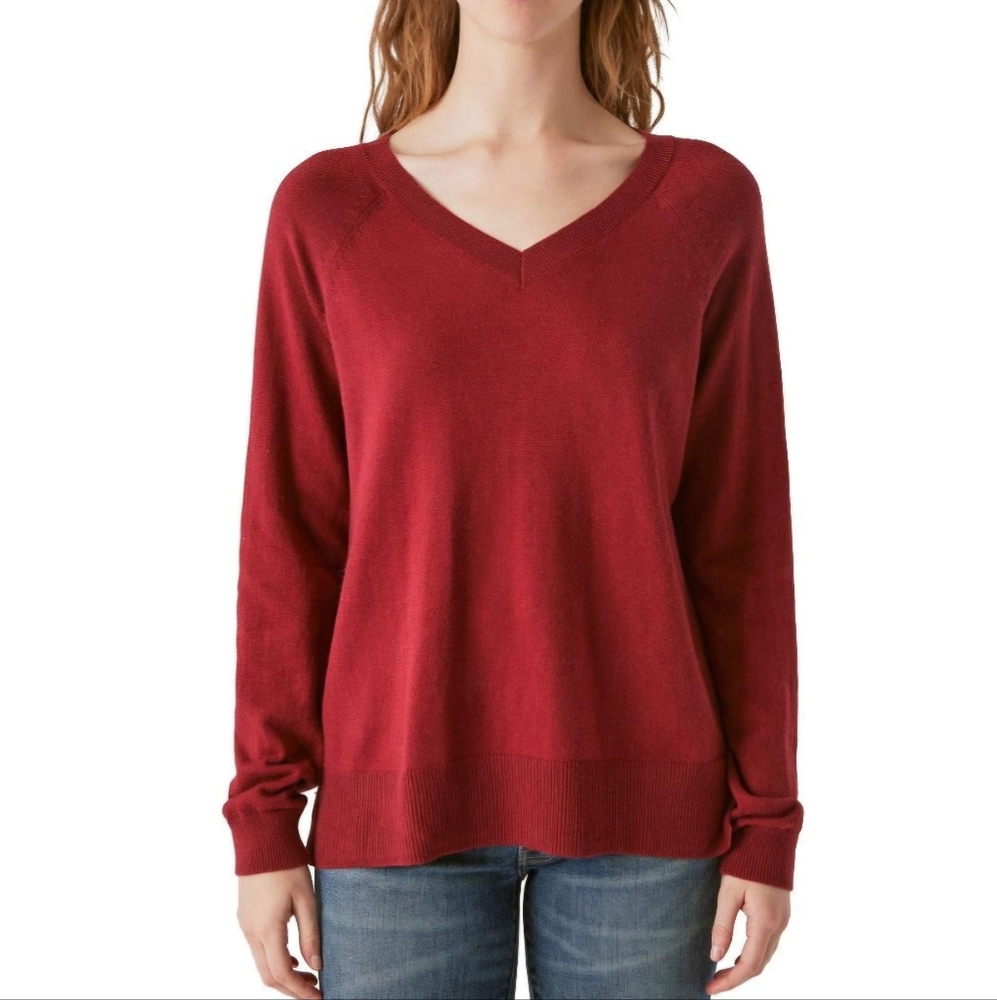 Lucky Brand Light Weight Maroon V-neck Knit Sweater